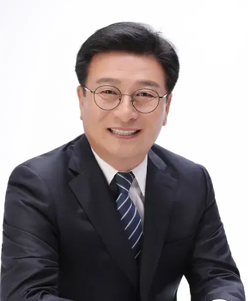 윤재갑 프로필 이미지