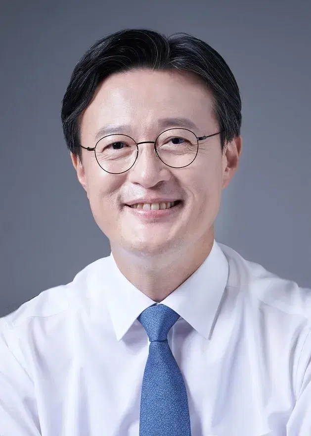 채현일 프로필 이미지