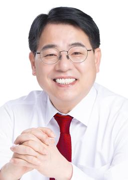 윤일현 프로필 사진