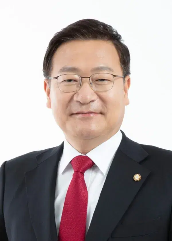 정점식 프로필 이미지